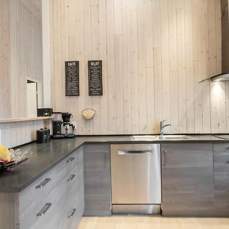Σπίτι διακοπών Modern Summer House In Pot With Sauna