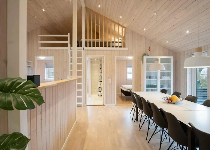Hébergement de vacances Modern Summer House In Pot With Sauna